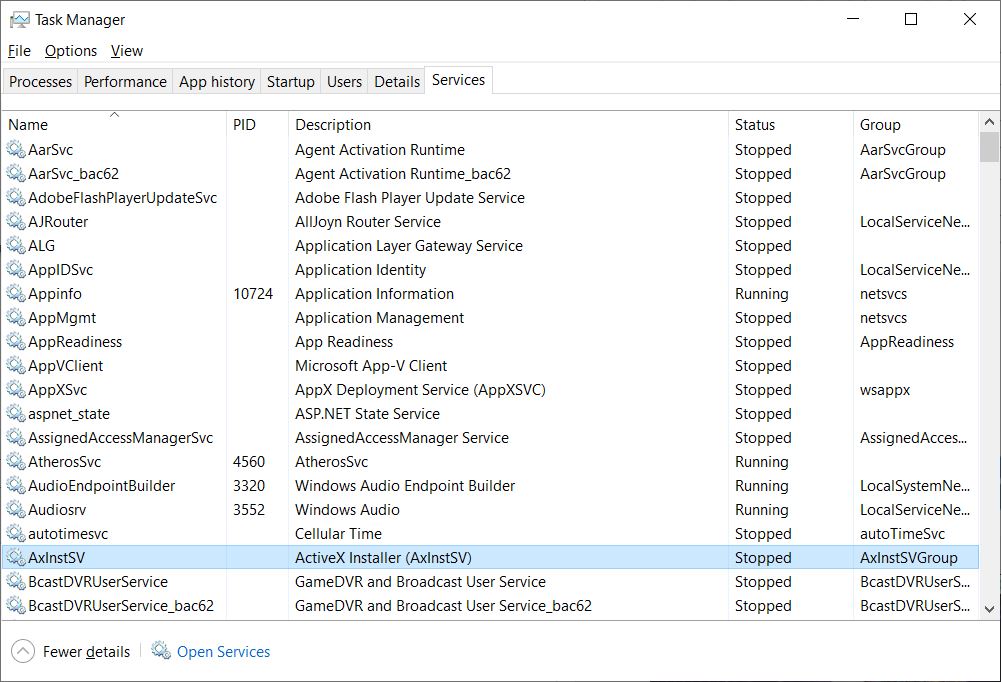 Cho em hỏi nó hiện 2 cái service giống nhau như này nó có bị gì không?