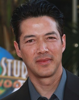 Diễn viên Russell Wong