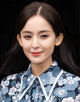 Diễn viên Coulee Nazha