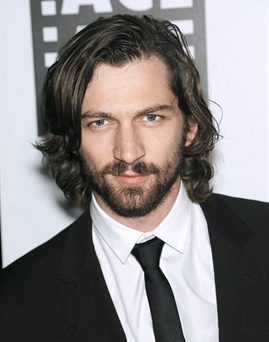 Diễn viên Michiel Huisman
